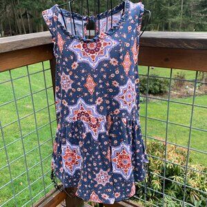 Maurices Ladies size Small Blue White Orange Floral Sleeveless Pullover Tunic